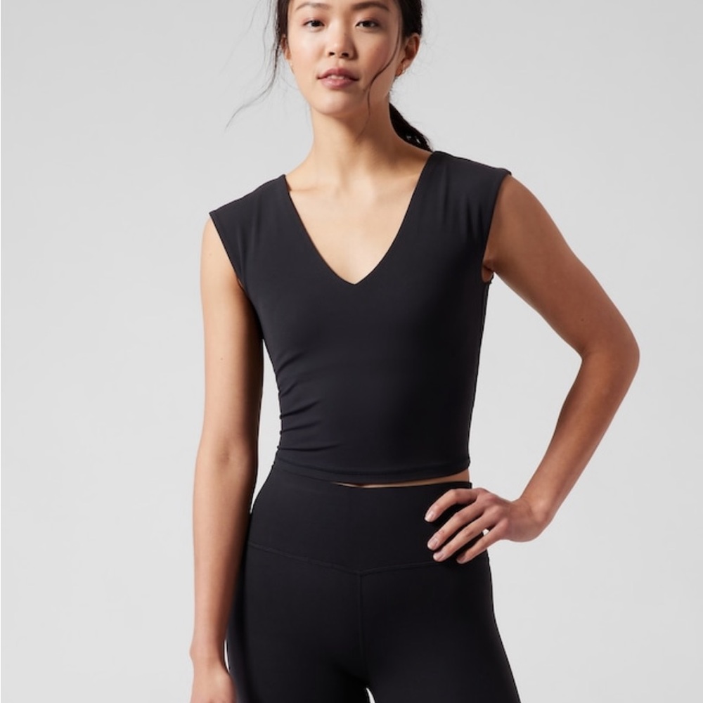 Athleta Transcend Crop Tee